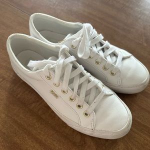 White Keds sneakers Like New!